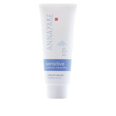 Sensitive-Soothing-Cleanser-web